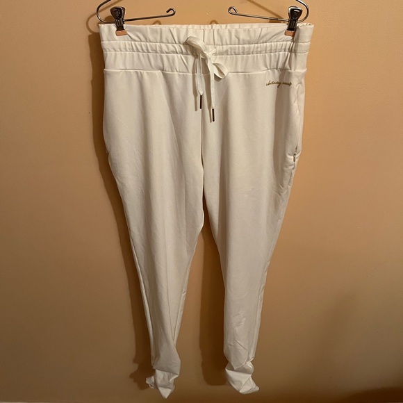 NWT Gymshark Whitney Simmons Unbleached Whitney Joggers in White/Cream - Picture 5 of 12